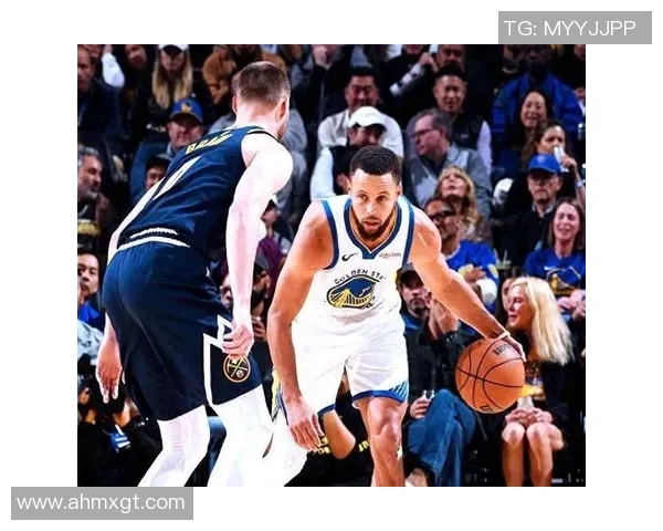 勇士与掘金第四场激战回顾关键时刻的精彩瞬间与战术分析