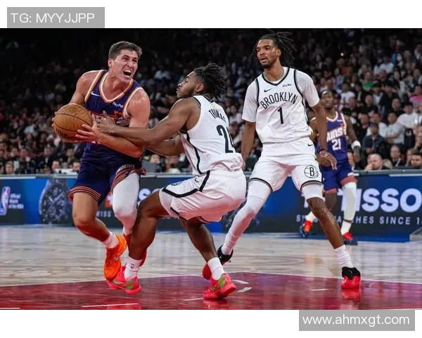 湖人对阵篮网季前赛精彩瞬间回顾与分析